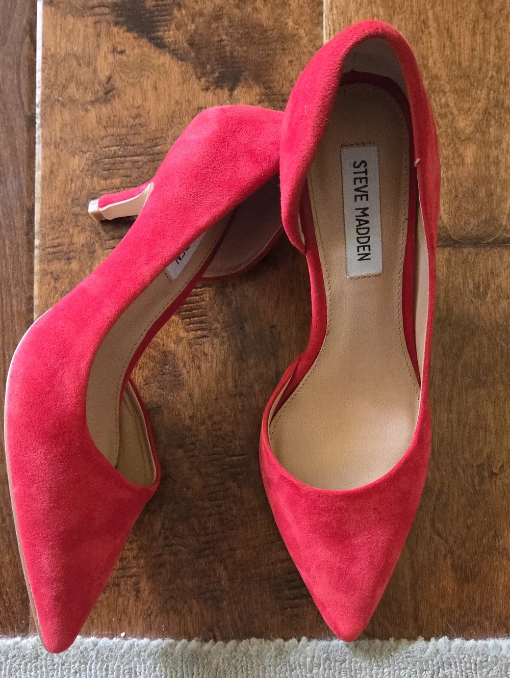 Steve Madden Red Suede Pointed Toe Pumps